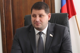 Министр Абросимов передумал играть в шахматы с бывшим зампредом