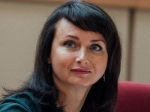 Депутата Ерохину просят об особом внимании к абитуриентам-сиротам 